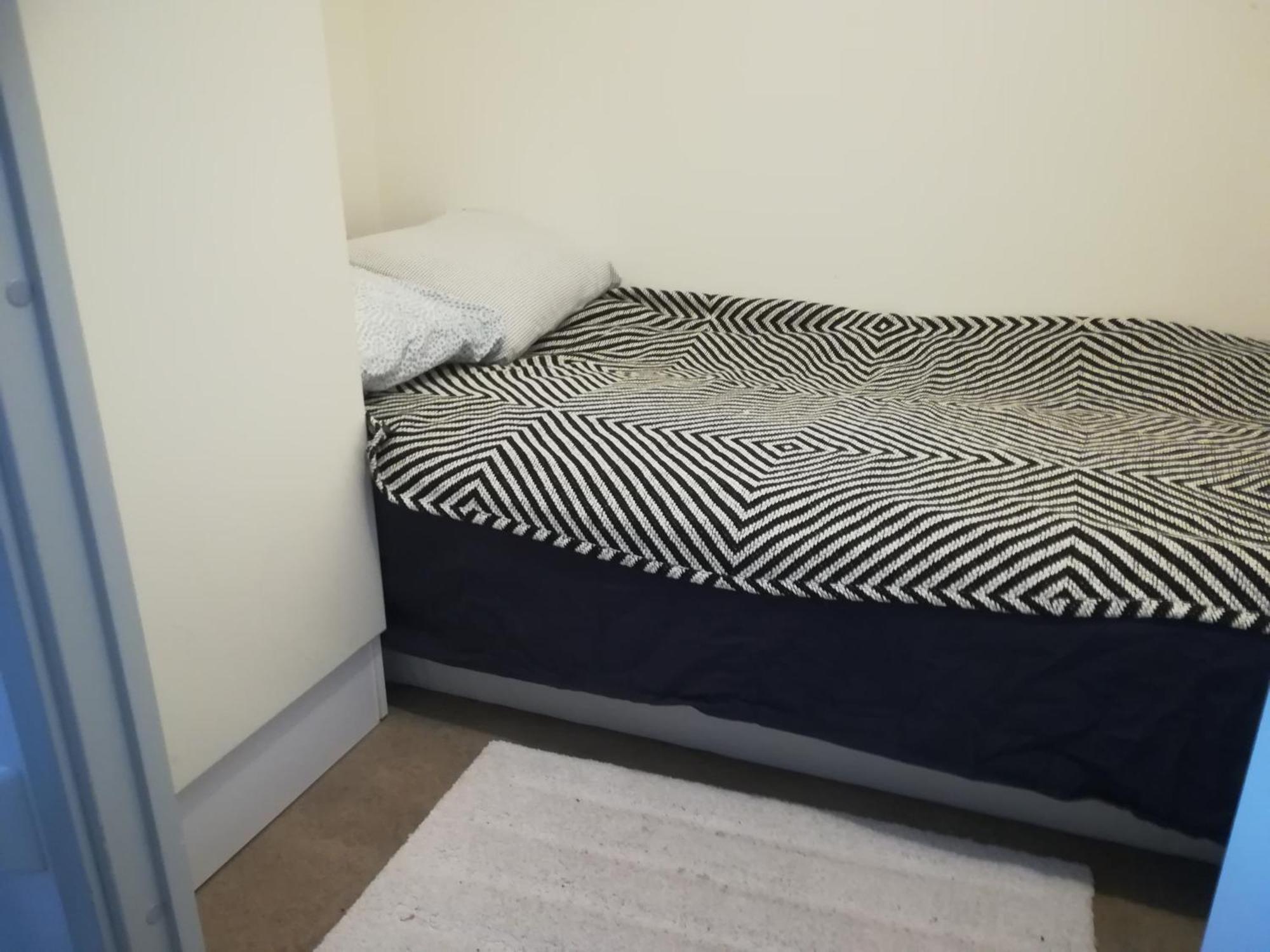 Central Cozy Accommodation, Single Room Or Bed In Dormroom Göteborg Exterior foto